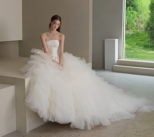3D Floral Tulle Ball Gown Wedding Dress with Long Train