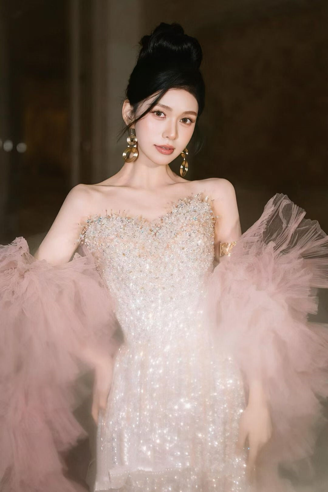 Luxury Crystal Beaded Column Evening Gown with Detachable Pink Tulle Sleeves