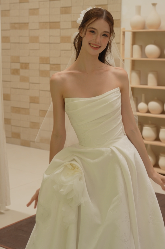 Floral Satin Strapless A-Line Wedding Dress Top Details