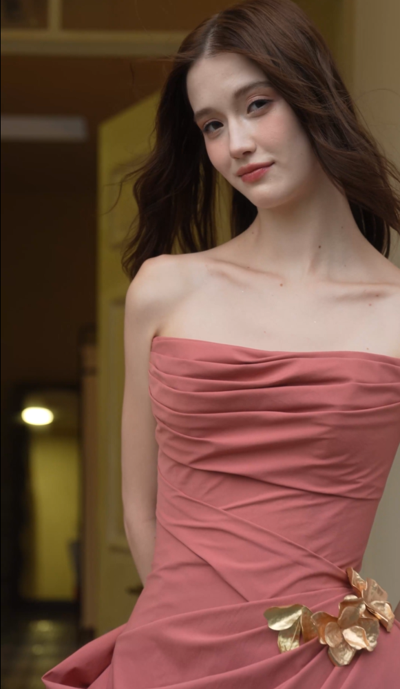 Rose draped strapless A-line wedding dress Top